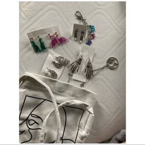 Romwe Accessory Bundle (total of 7 accessories: necklace,bag,keychain,earrings)